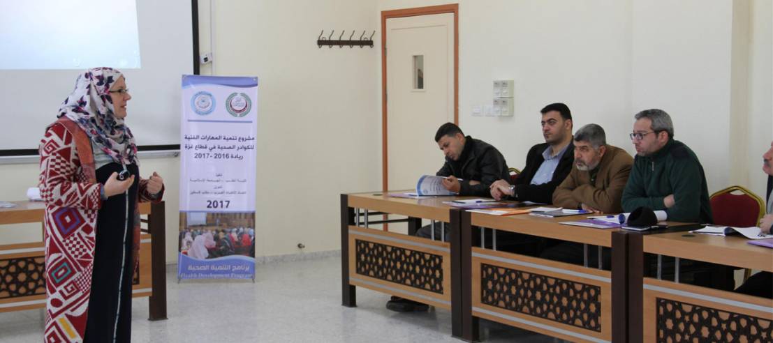 الأطباء العرب يفتتح مشروع تنمية المهارات الفنية للكوادر الصحية 