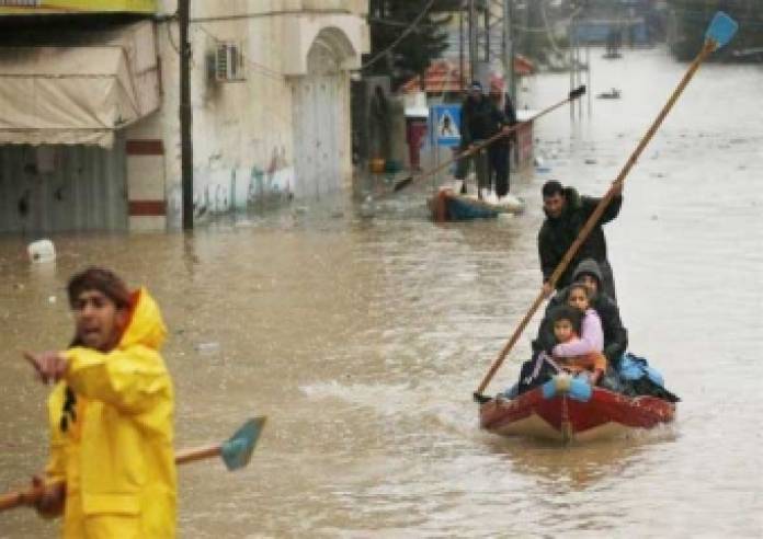 اتحاد الأطباء العرب يحذر من كارثة صحية في قطاع  غزة