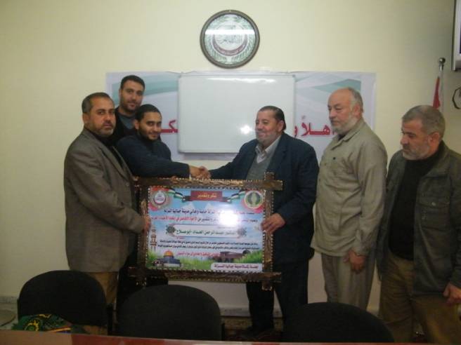 وفد من لجنة زكاة جباليا يزور مكتب لجنة الإغاثة والطوارئ