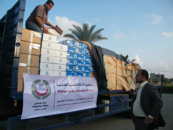 مساعدات طبية من اتحاد الاطباء العرب تصل الى غزة