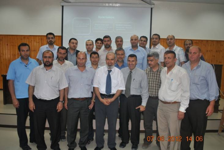 لجنة الإغاثة تواصل برنامج دبلوم الأشعة بحضور الدكتور ممدوح محفوظ