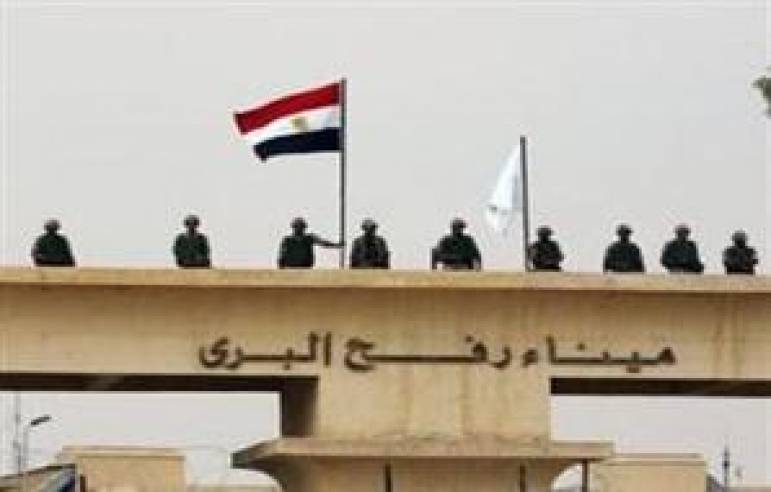 عودة وفد اتحاد الأطباء العرب من غزة بعد زيارة للمستشفيات والمراكز الطبية بالقطاع