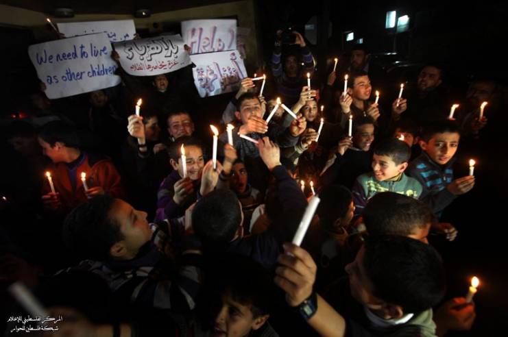 اتحاد الاطباء العرب يناشد الحكومة المصرية بالاسراع بامداد غزة بالوقود والكهرباء 