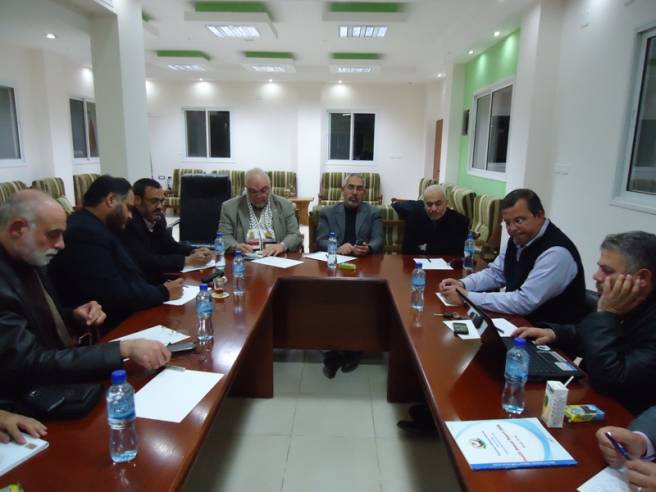 إثر مغادرته غزة وفد الأطباء العرب يدعو المنظمات الدولية للعمل على توفير الأدوية لاهالي غزة 